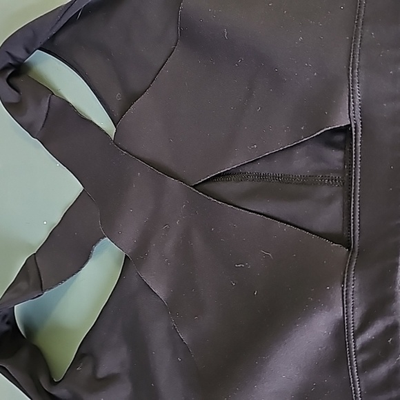 Old Navy women's black sports bra. Size XXL. No pads, stretch. - Picture 2 of 8